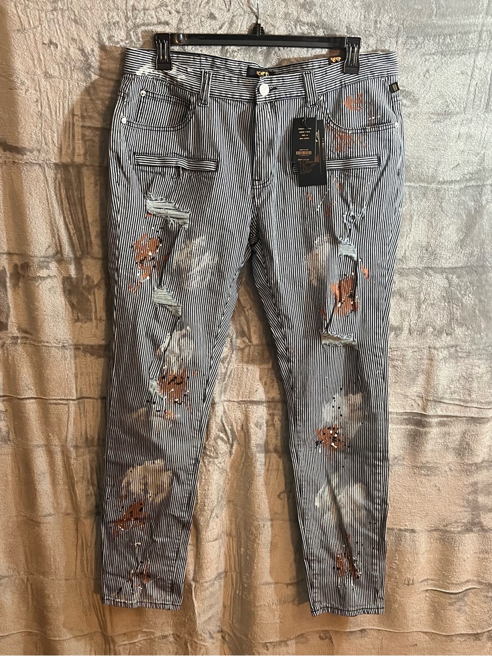 Distressed Striped Men’s waist 38 Jeans - Black & White
